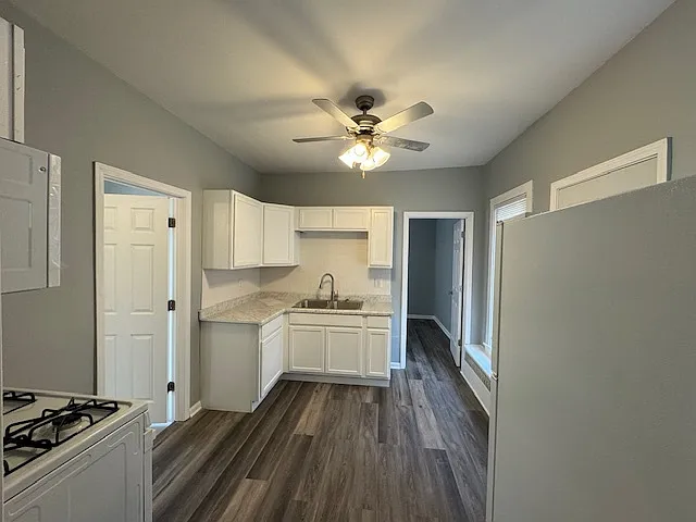 2 bed, 700 sqft, $1,600 — Photo 2