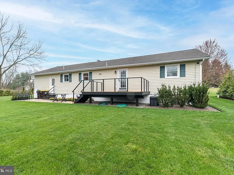 3645 Applebutter Rd — Photo 40
