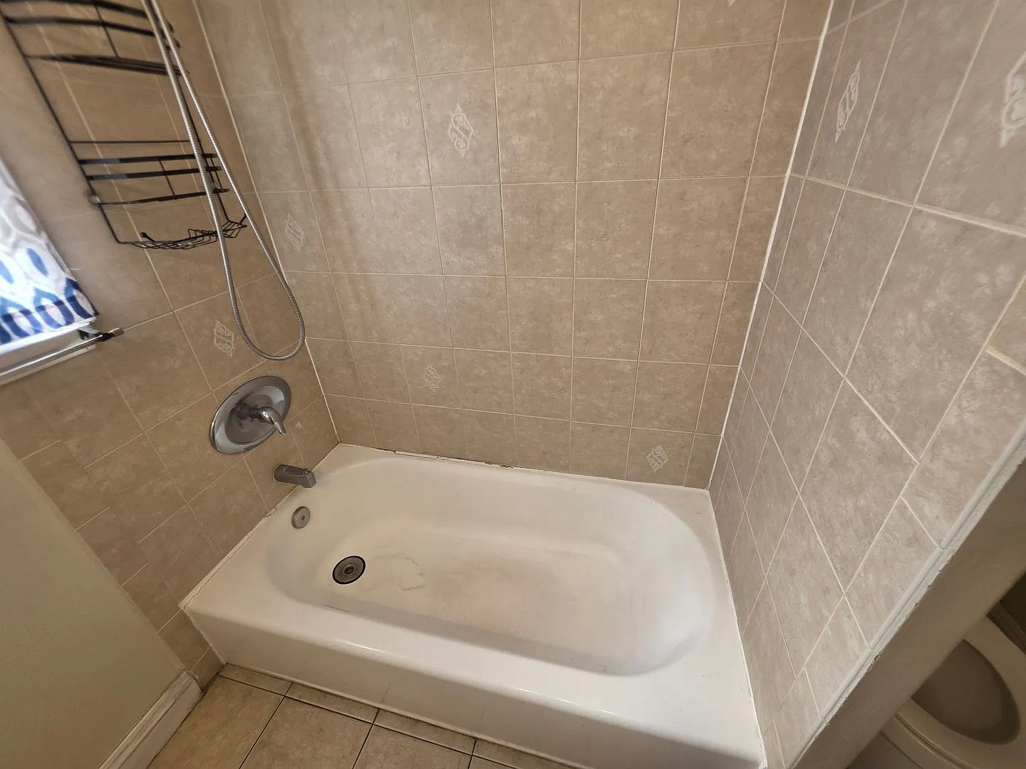 1500 E. Wardlow Road — Photo 2