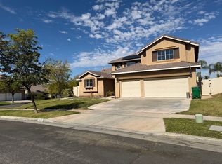 1177 Acapulco Cir, Corona, CA 92882