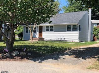 20 W Shawnee Trl, Wharton, NJ 07885