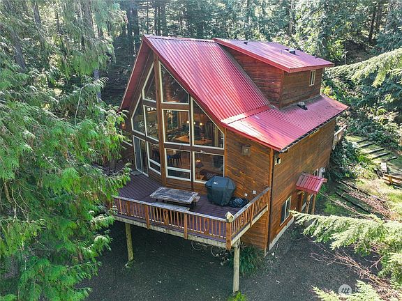 2nd image of 106 Timber Trail