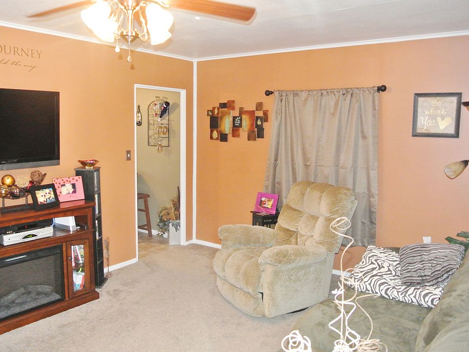2nd image of 1749 S. Cotner