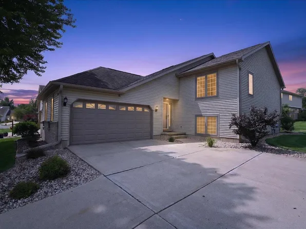 1028 Kettle Ct, Verona, WI 53593