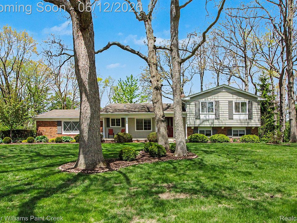 1st image of 3370 Aquinas Dr