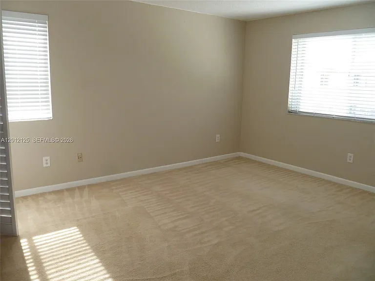 8820 SW 13th St — Photo 6