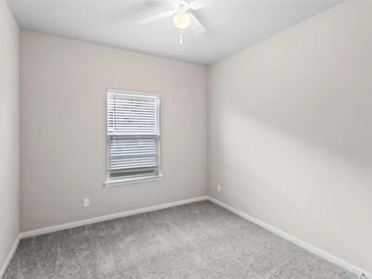 2728-2724 Ginger Ct — Photo 3