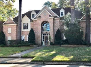 5706 Woodland Brook Dr, Kingwood, TX 77345