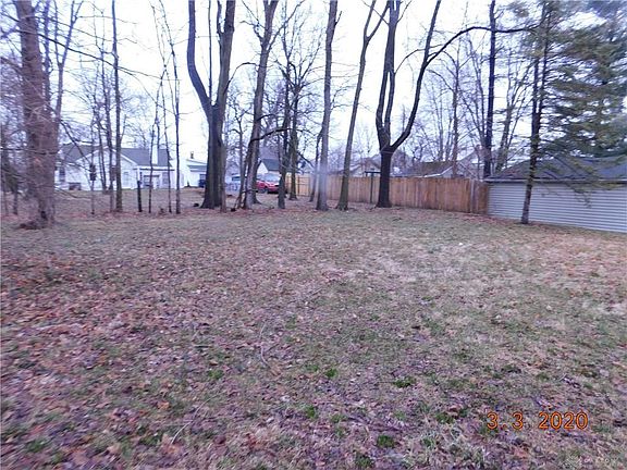 2nd image of 295 W Sugartree St