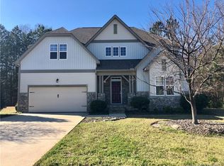 3829 Burlington Dr, Fayetteville, NC 28312