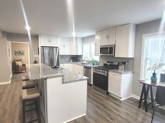 5th image of this home