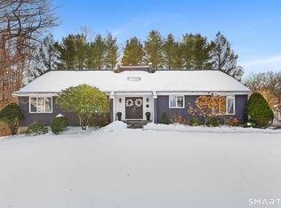 15 Glenarden Road, Trumbull, CT 06611