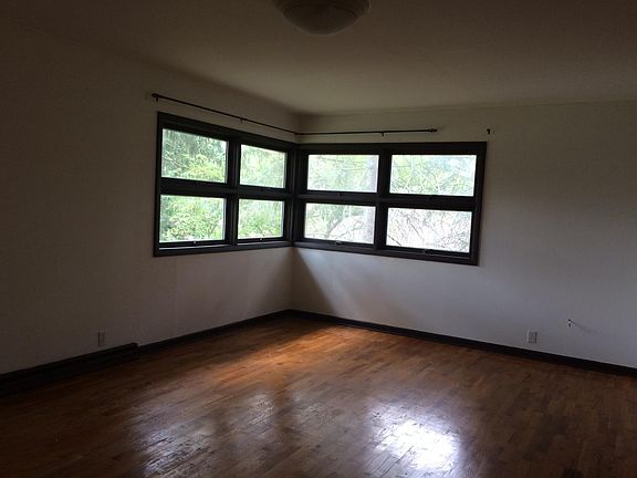 2nd image of 2635 Rockwood Dr