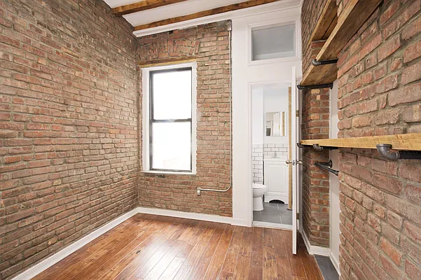 Rented by WRE Group | media 15