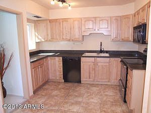 5th image of 4119 E Columbine Dr