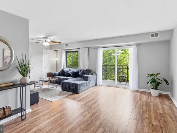 6220 Edsall Rd Unit 302, Alexandria, VA 22312