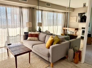 7027 Camino Degrazia UNIT 204, San Diego, CA 92111