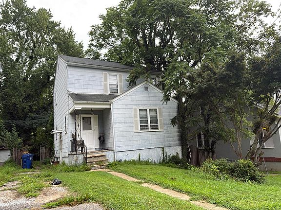 3rd image of 2918 Bayonne Ave