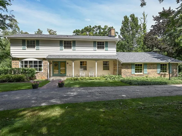 14550 Woodridge CIRCLE, Brookfield, WI 53005