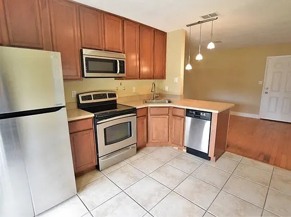 2282 Raeford Rd, Orlando, FL 32806