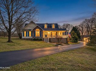 976 Ottoma Dr, Crossville, TN 38555
