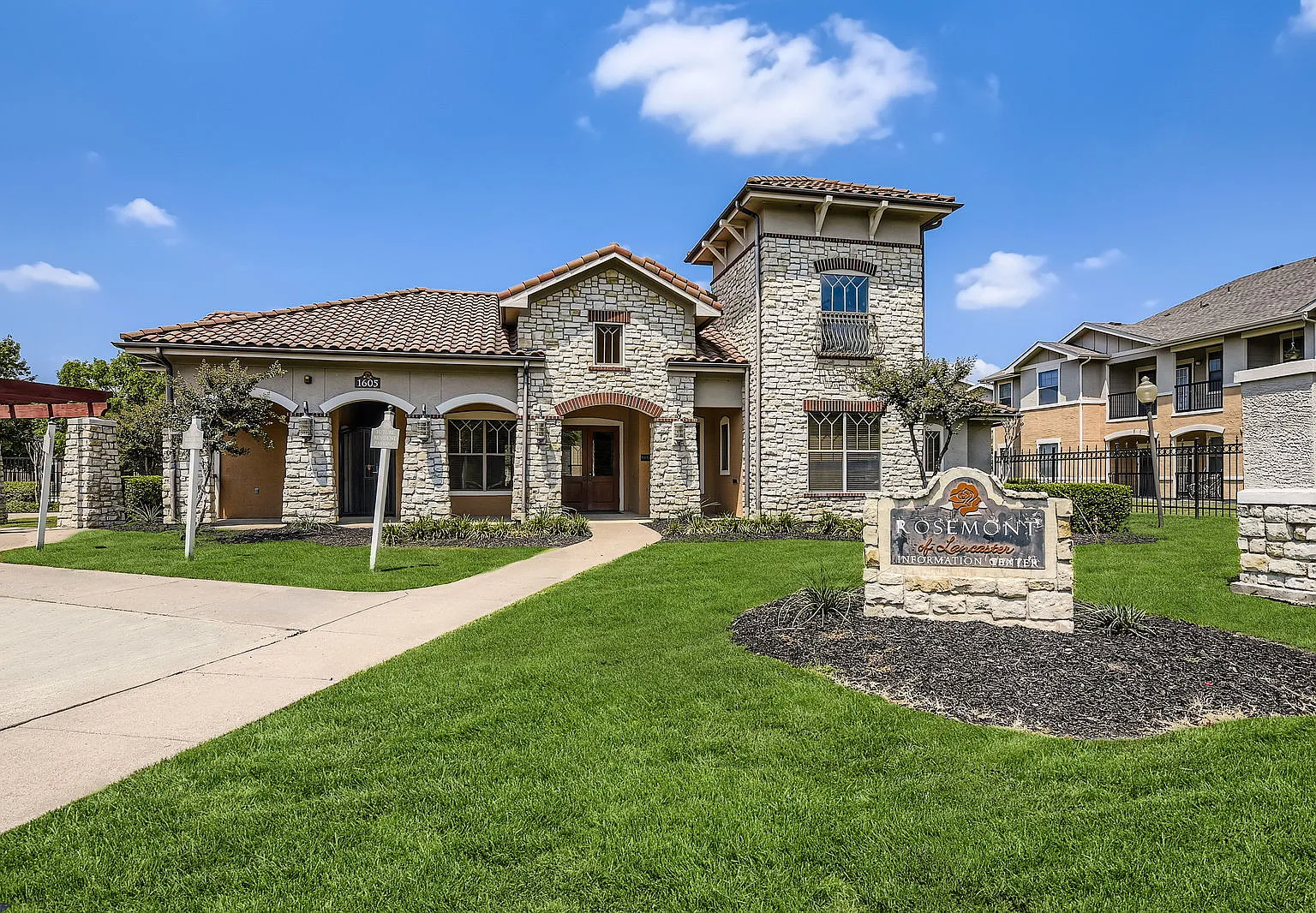 Rosemont of Lancaster — Photo 1