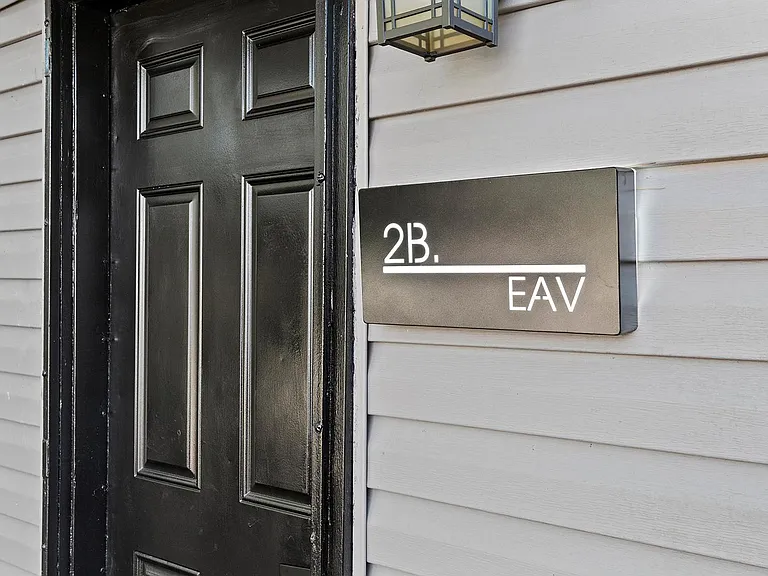716 Stokeswood Ave SE #2B — Photo 9