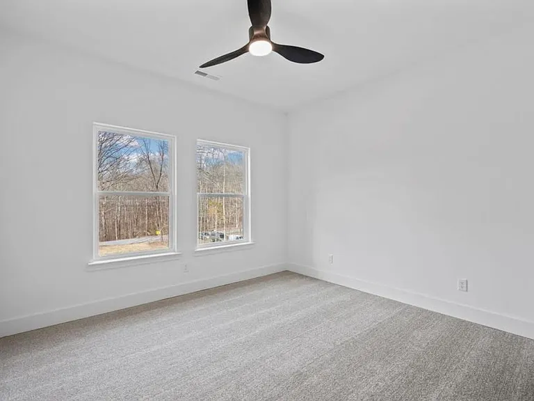 8806 Nelson Rd — Photo 15