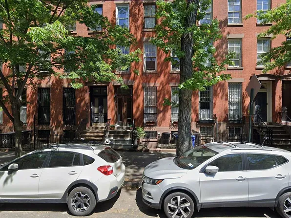 359 Carlton Ave #1, Brooklyn, NY 11238