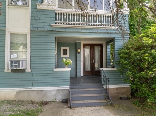 823-825 Columbia St #3