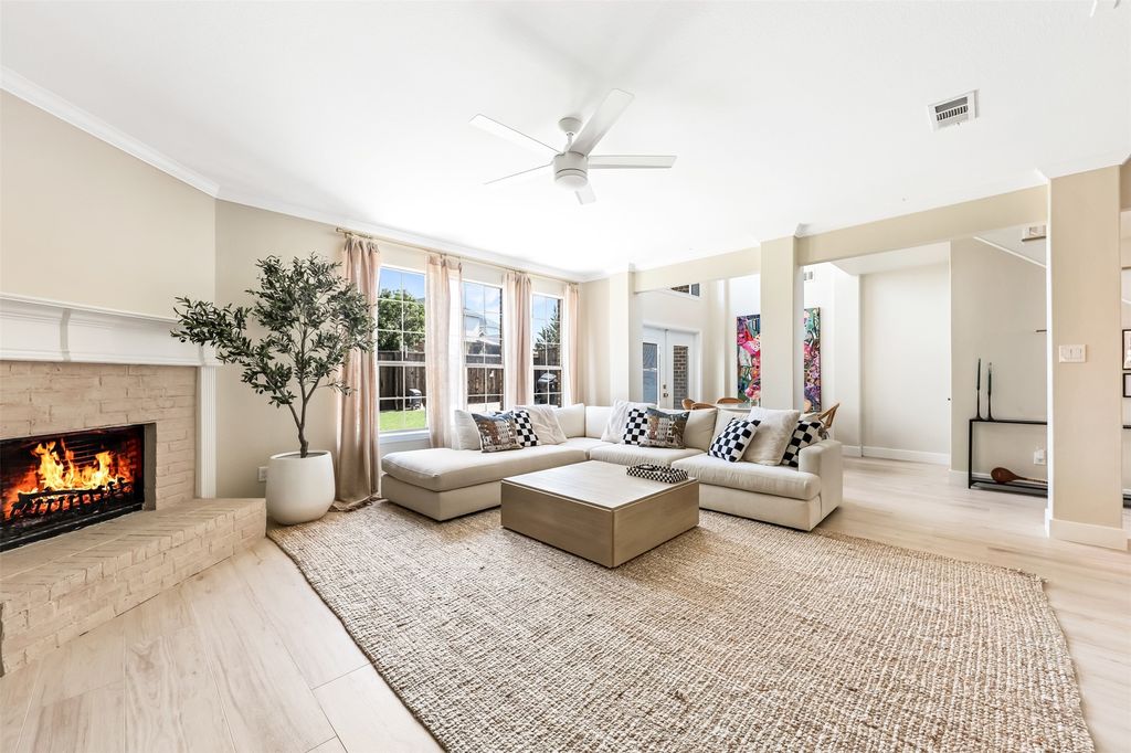 5501 Blazing Star Rd, Frisco, TX - View 3