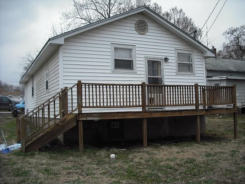 2nd image of 316 S Grand Ave