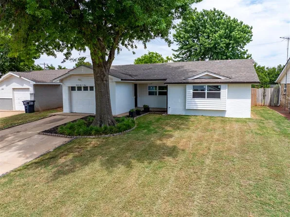 2303 N McKinley Ave, Shawnee, OK 74804