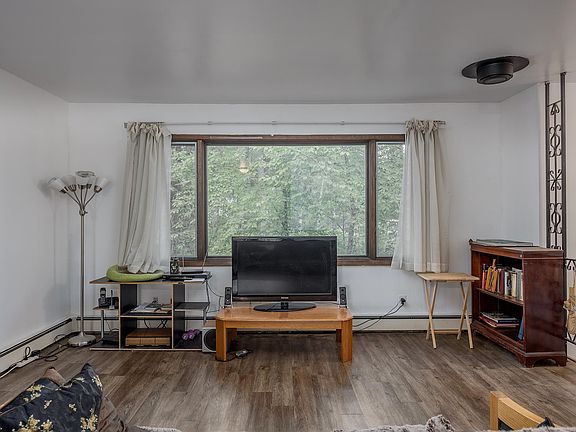 2nd image of 4053 Mallard Way