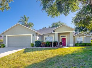 11413 Lake Tree Ct, Clermont, FL 34711