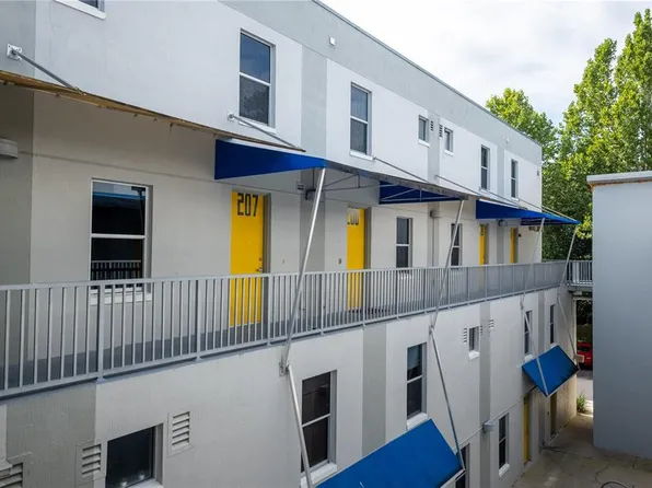 2515 SW 35th Pl APT 207, Gainesville, FL 32608