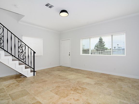 2nd image of 10511 Chandler Blvd