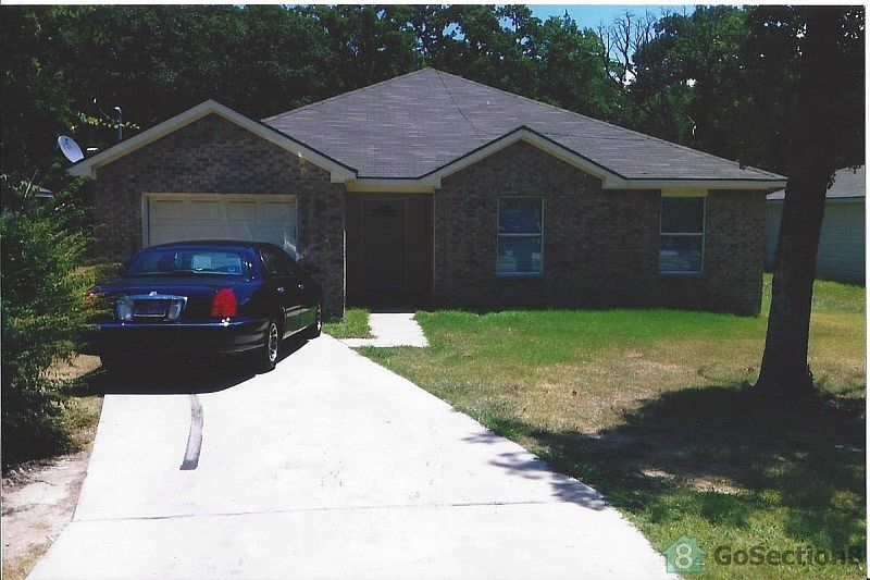 2nd image of 425 Cheyenne Rd