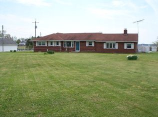 5693 Coles Point Rd, Hague, VA 22469