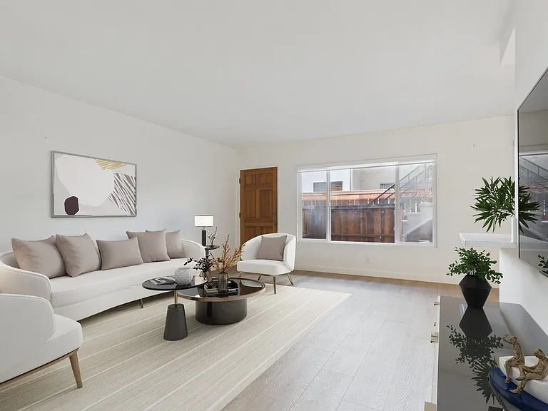Fifth Street Apartments — Photo 12