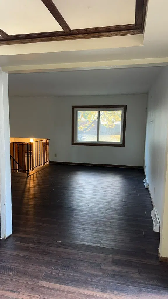 4 bed, 1760 sqft, $2,700 — Photo 4
