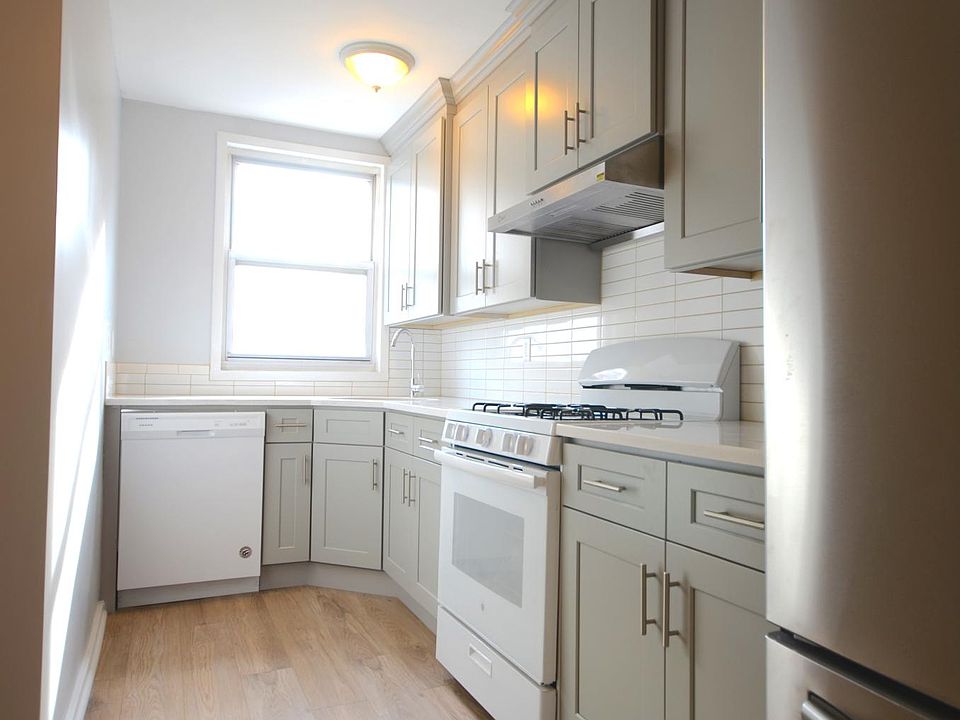 New kitchen