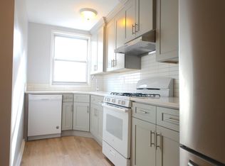1230 Mace Ave #1, Bronx, NY 10469