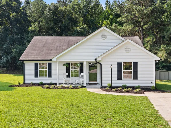 65 Rainwood Ct, Louisburg, NC 27549