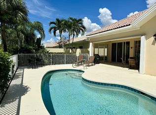8262 Dominica Pl, Wellington, FL 33414