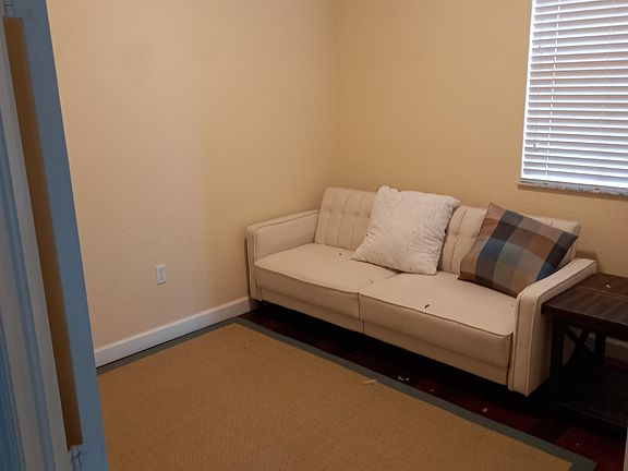 2nd image of 10132 NW 7th St Unit 208