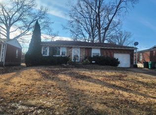 1054 Donnell Ave, Saint Louis, MO 63137