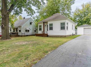 3303 N Gale Ave, Peoria, IL 61604