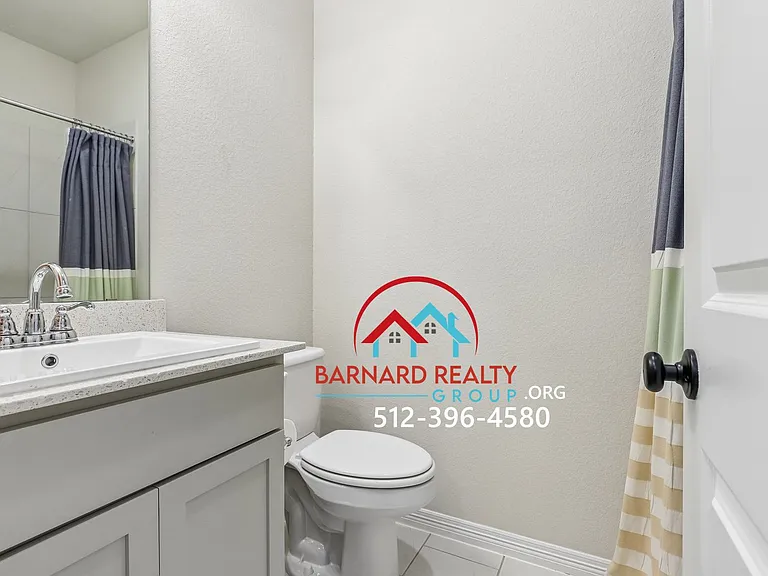 124 Fountain Grass Dr — Photo 11