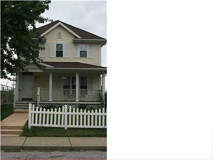 5th image of 210 W Illinois St